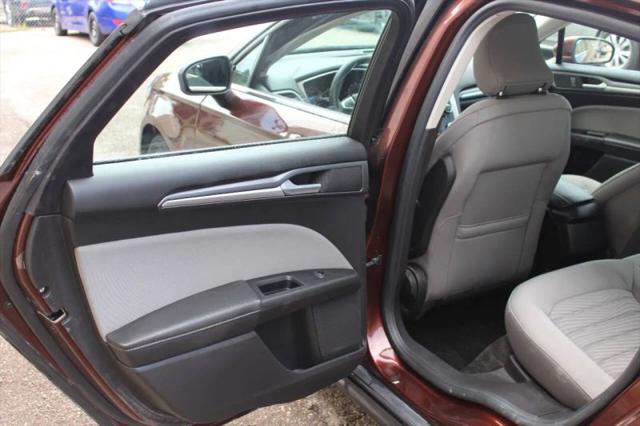 2016 Ford Fusion S