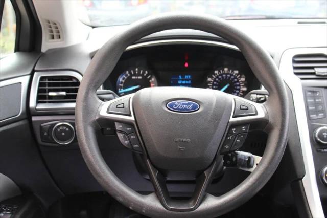 2016 Ford Fusion S