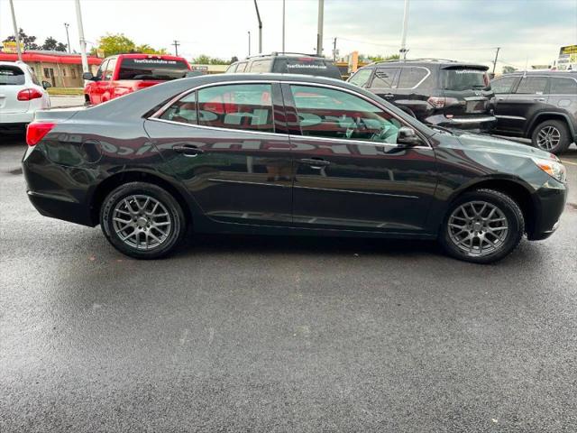 2015 Chevrolet Malibu 2LT