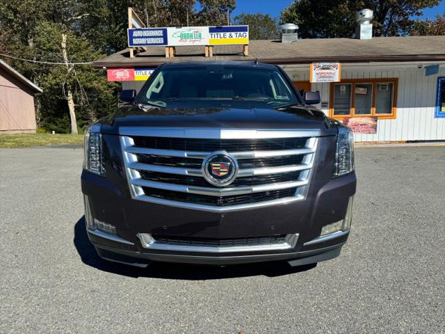 2015 Cadillac Escalade Luxury