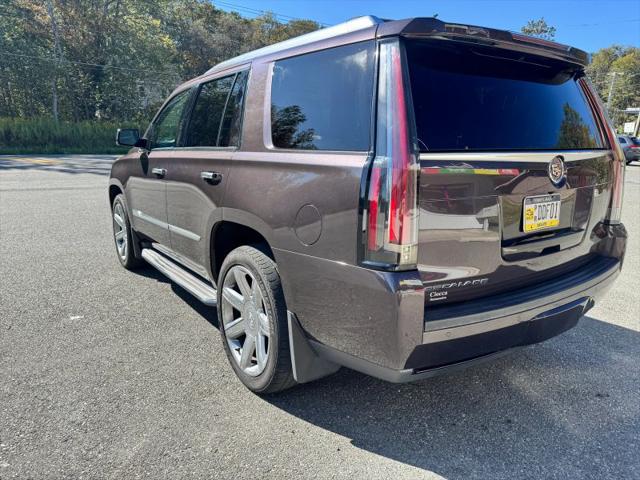 2015 Cadillac Escalade Luxury