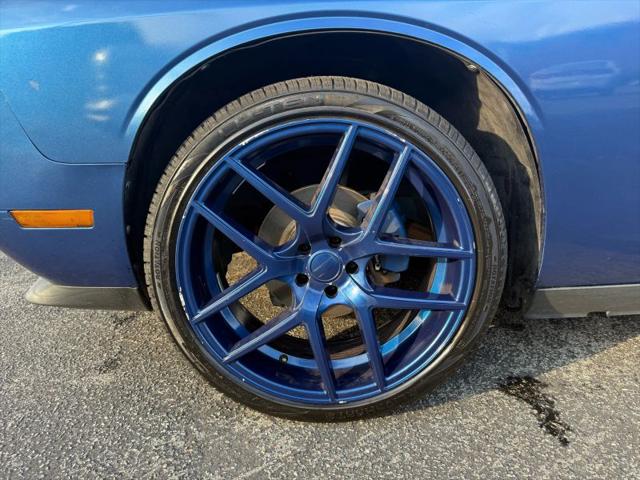 2009 Dodge Challenger SE