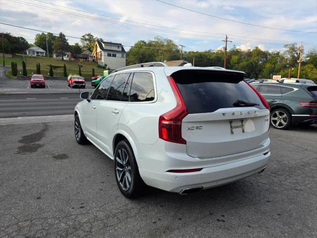 2017 Volvo XC90 T6 Momentum