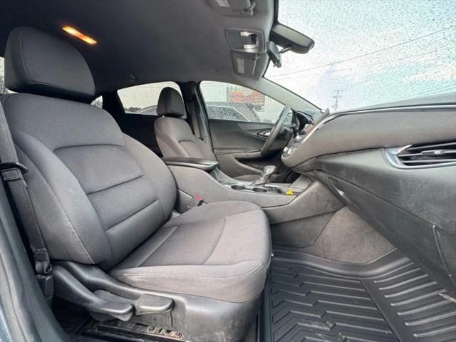 2021 Chevrolet Malibu FWD LT