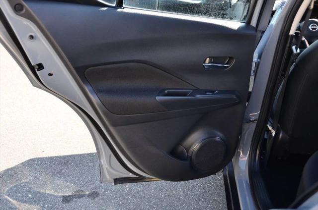 2023 Nissan Kicks SV Xtronic CVT