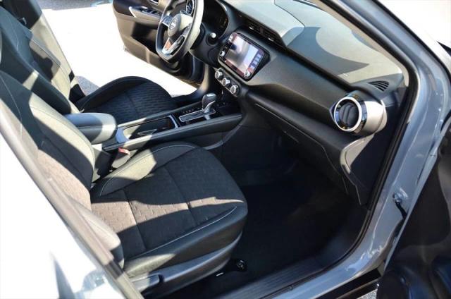 2023 Nissan Kicks SV Xtronic CVT