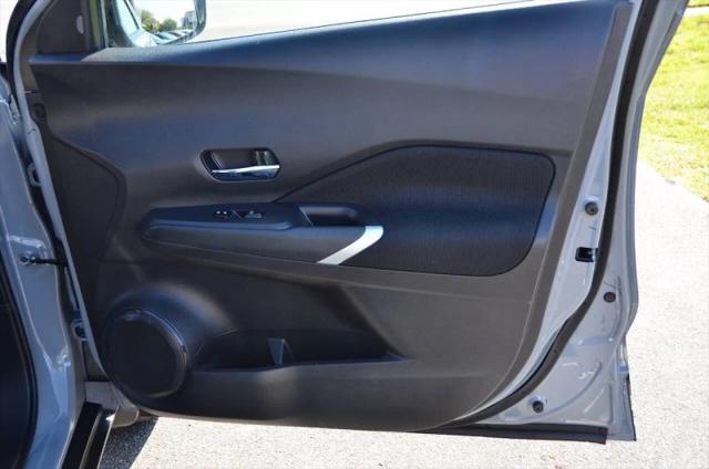 2023 Nissan Kicks SV Xtronic CVT