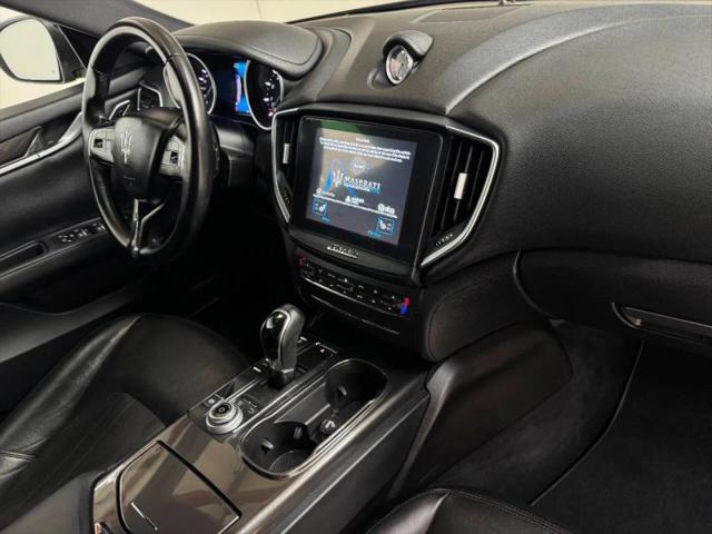 2017 Maserati Ghibli Base