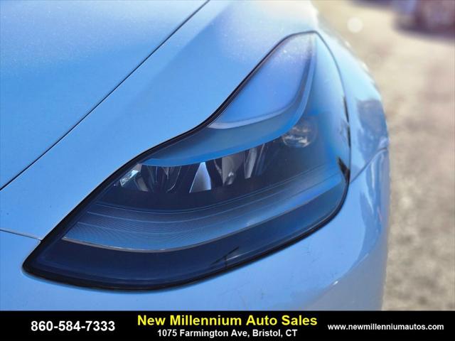 2022 Tesla Model 3 Long Range Dual Motor All-Wheel Drive