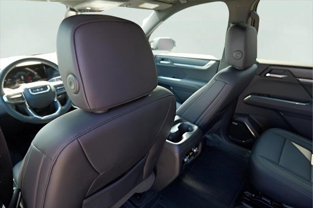 2026 GMC Acadia FWD Elevation