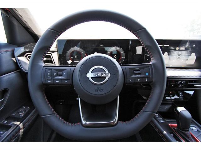 2025 Nissan Kicks SR FWD