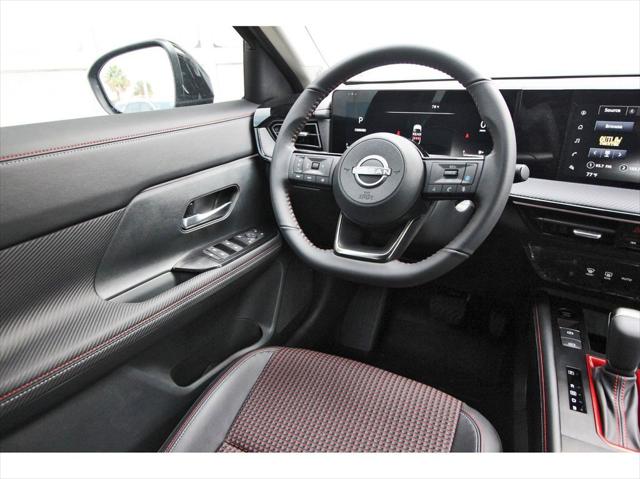 2025 Nissan Kicks SR FWD