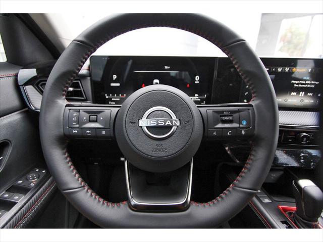 2025 Nissan Kicks SR FWD