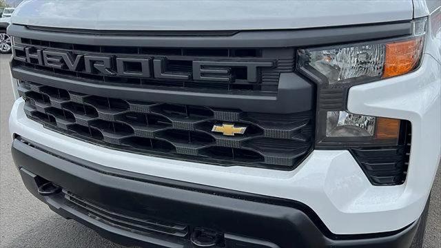 2026 Chevrolet Silverado 1500 4WD Regular Cab Long Bed WT