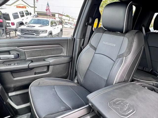2025 Ram 3500 Laramie Crew Cab 4x4 6'4" Box
