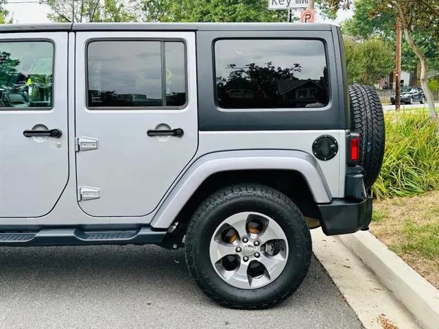 2018 Jeep Wrangler JK Unlimited Sahara 4x4