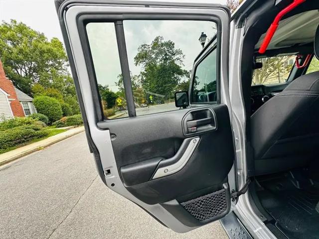 2018 Jeep Wrangler JK Unlimited Sahara 4x4