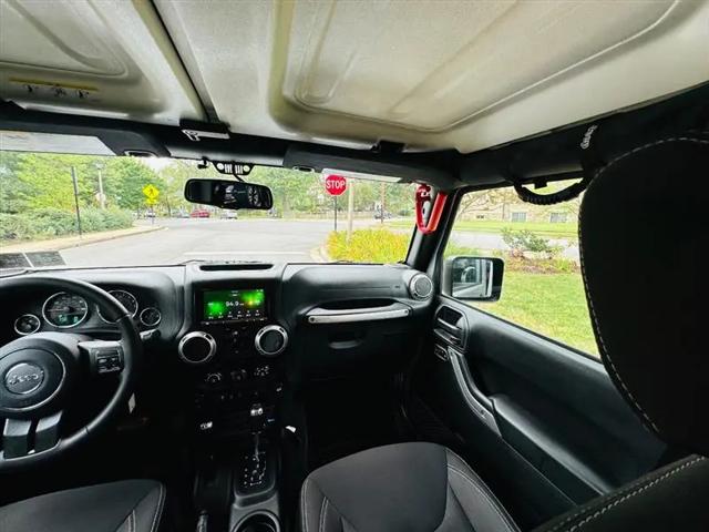 2018 Jeep Wrangler JK Unlimited Sahara 4x4
