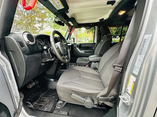 2018 Jeep Wrangler JK Unlimited Sahara 4x4