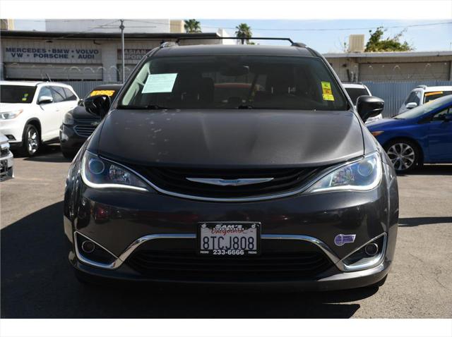 2018 Chrysler Pacifica Hybrid Touring L
