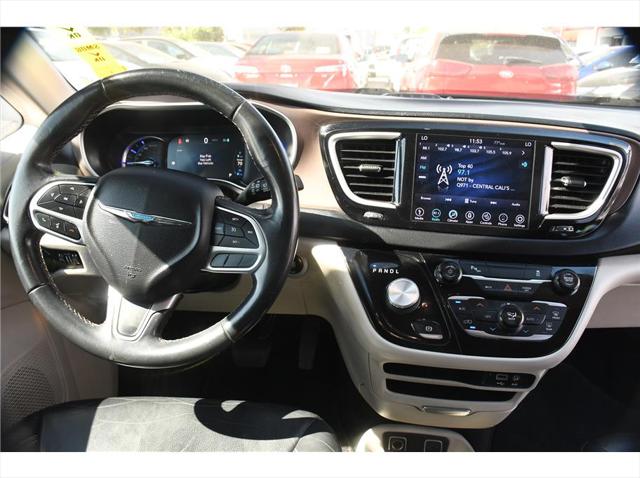 2018 Chrysler Pacifica Hybrid Touring L