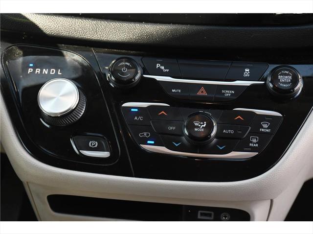 2018 Chrysler Pacifica Hybrid Touring L