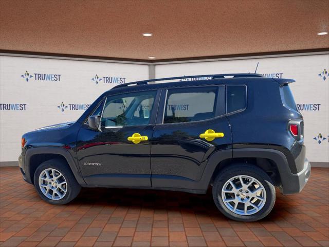 2022 Jeep Renegade Latitude 4x4 2022 Jeep Renegade Latitude 4x4