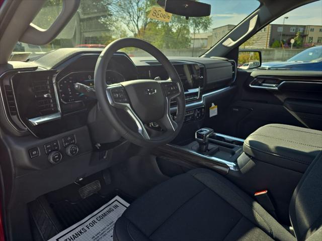 2026 Chevrolet Silverado 1500 4WD Crew Cab Short Bed RST