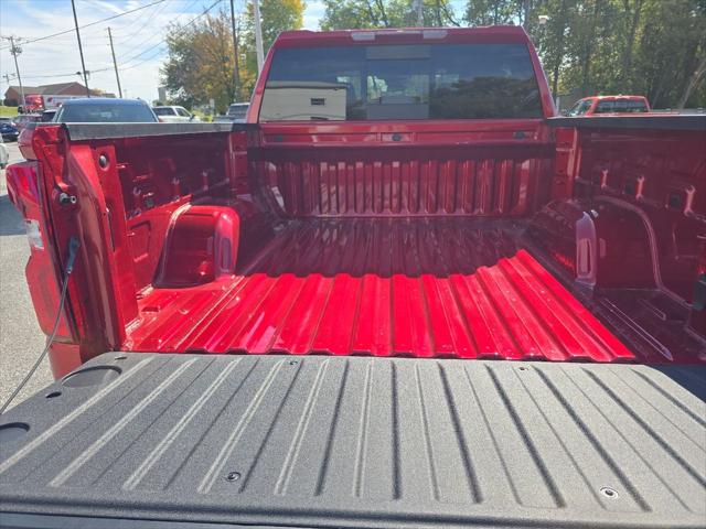 2026 Chevrolet Silverado 1500 4WD Crew Cab Short Bed RST