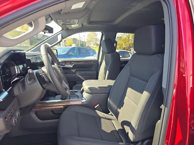 2026 Chevrolet Silverado 1500 4WD Crew Cab Short Bed RST