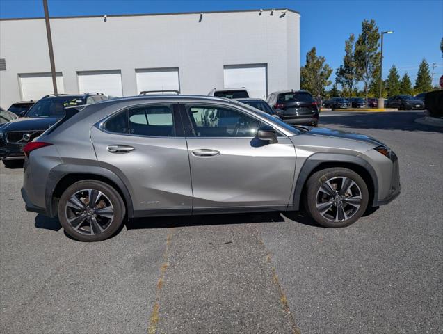 2020 Lexus UX 250h 250h