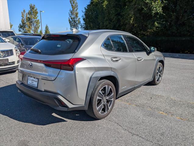 2020 Lexus UX 250h 250h