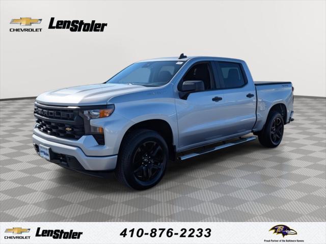 2022 Chevrolet Silverado 1500 4WD Crew Cab Short Bed Custom