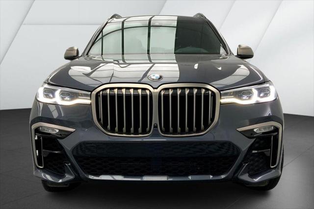 2021 BMW X7 M50i
