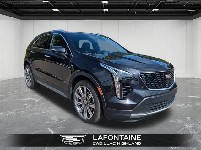 2022 Cadillac XT4 AWD Premium Luxury