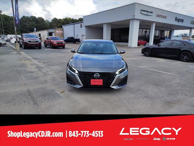 2023 Nissan Altima SV FWD
