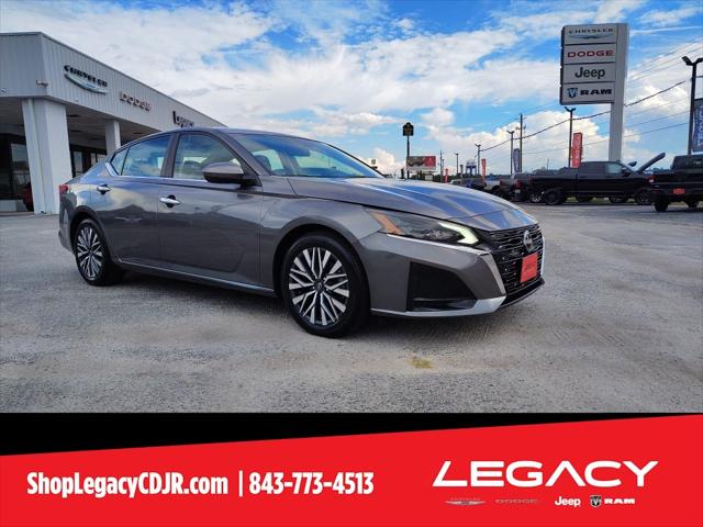 2023 Nissan Altima SV FWD