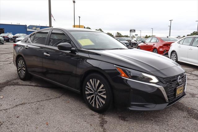 2023 Nissan Altima SV FWD