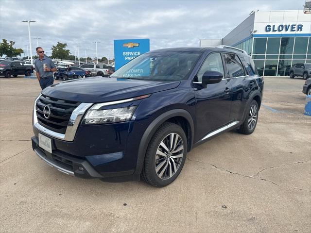 2022 Nissan Pathfinder Platinum 4WD
