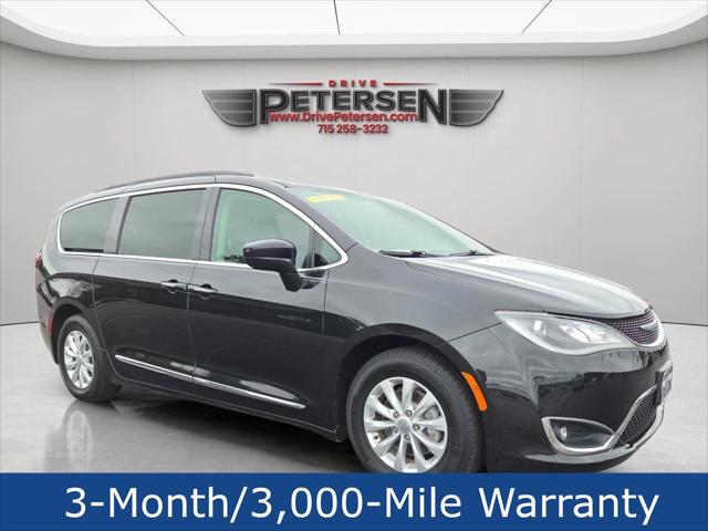 2017 Chrysler Pacifica Touring-L 2017 Chrysler Pacifica Touring-L