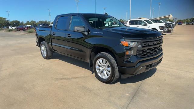 2025 Chevrolet Silverado 1500 4WD Crew Cab Short Bed Custom