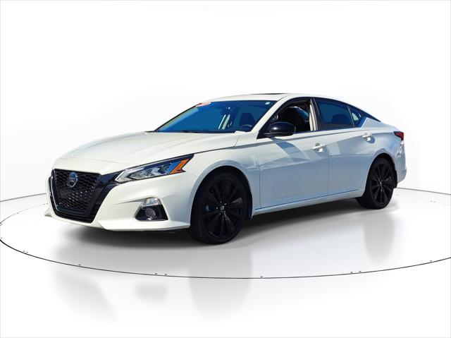 2022 Nissan Altima SR FWD