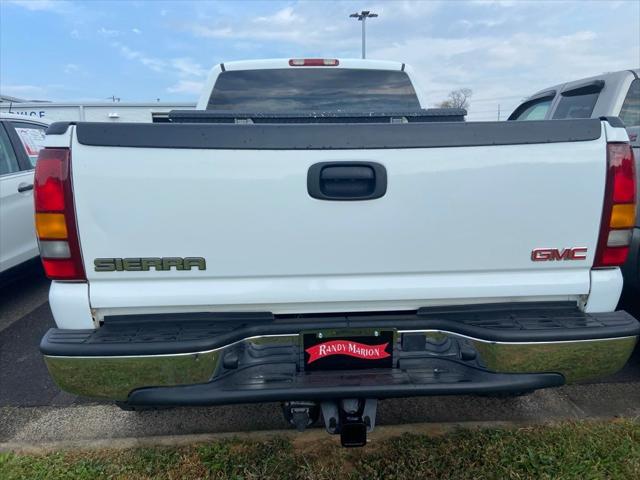 2004 GMC Sierra 2500HD SLE