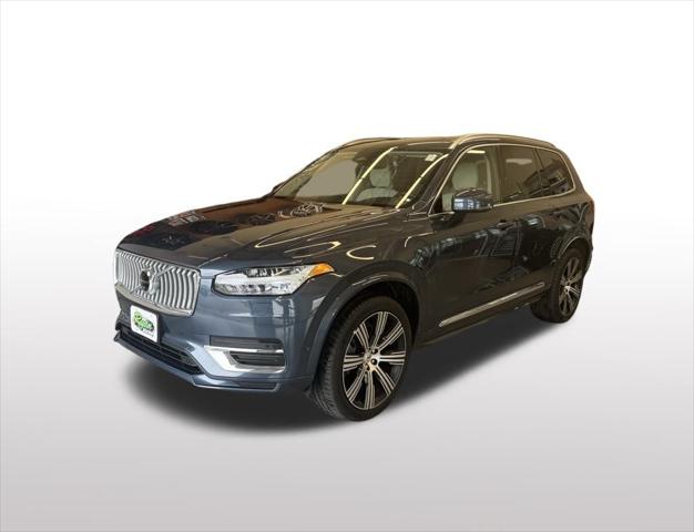 2023 Volvo XC90 Recharge Plug-In Hybrid T8 Plus Bright Theme 7-Seater