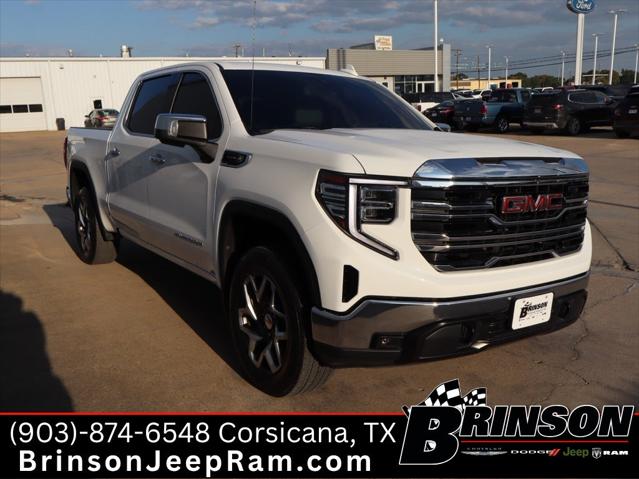 2023 GMC Sierra 1500 2WD Crew Cab Short Box SLT
