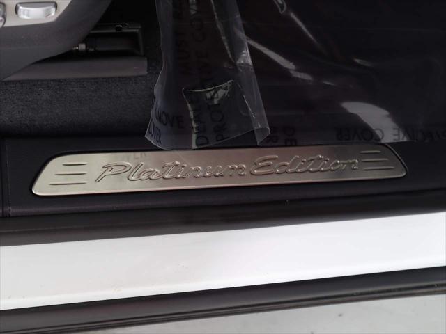 2017 Porsche Cayenne Platinum Edition