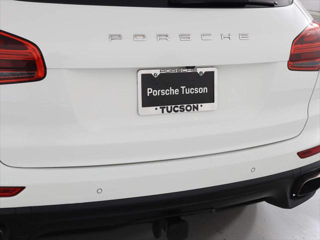 2017 Porsche Cayenne Platinum Edition