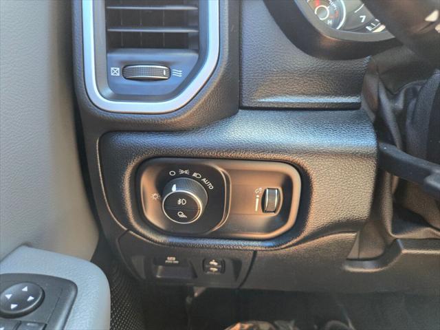 2020 Ram 1500 Big Horn Crew Cab 4x4 57 Box