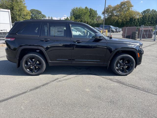 2025 Jeep Grand Cherokee Altitude X 4x4