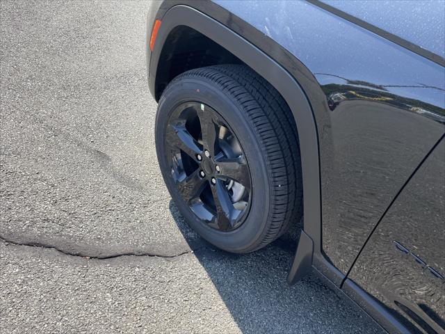 2025 Jeep Grand Cherokee Altitude X 4x4